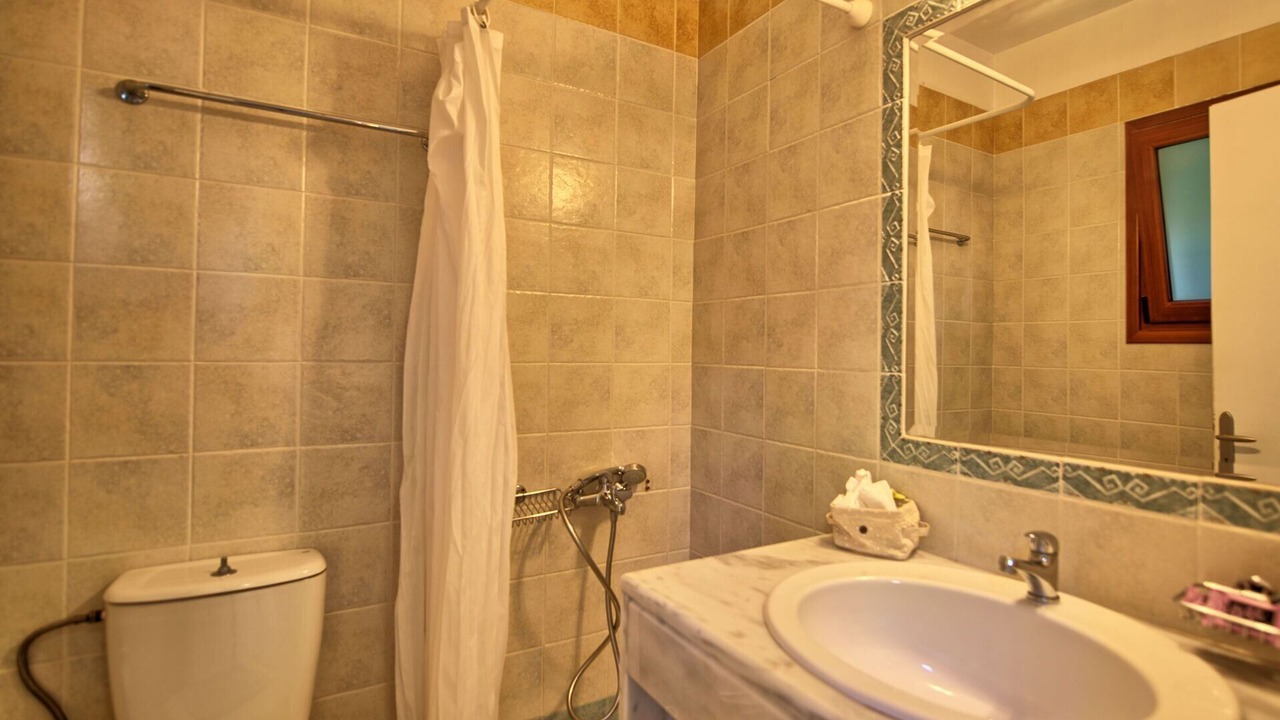 Photo of Bathroom in Plaka