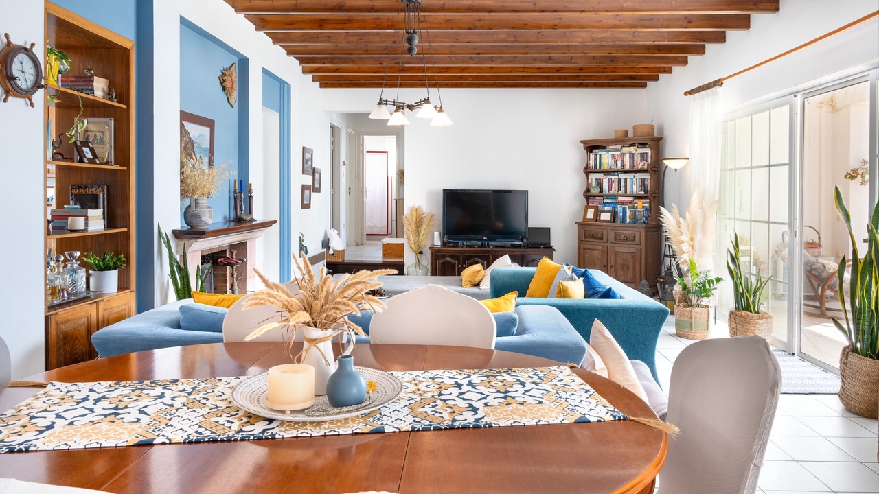Photo of Livingroom in Alinda
