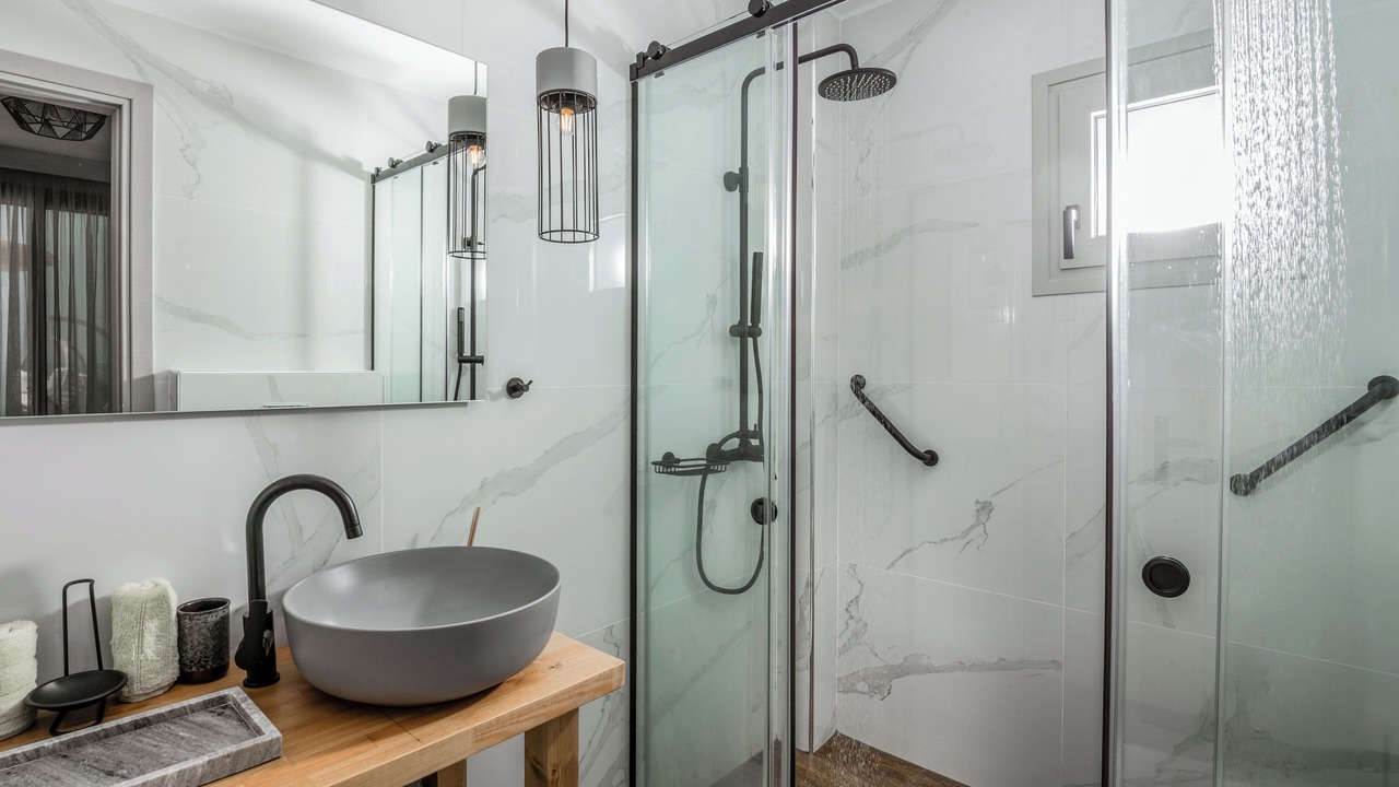 Photo of Bathroom in Elation