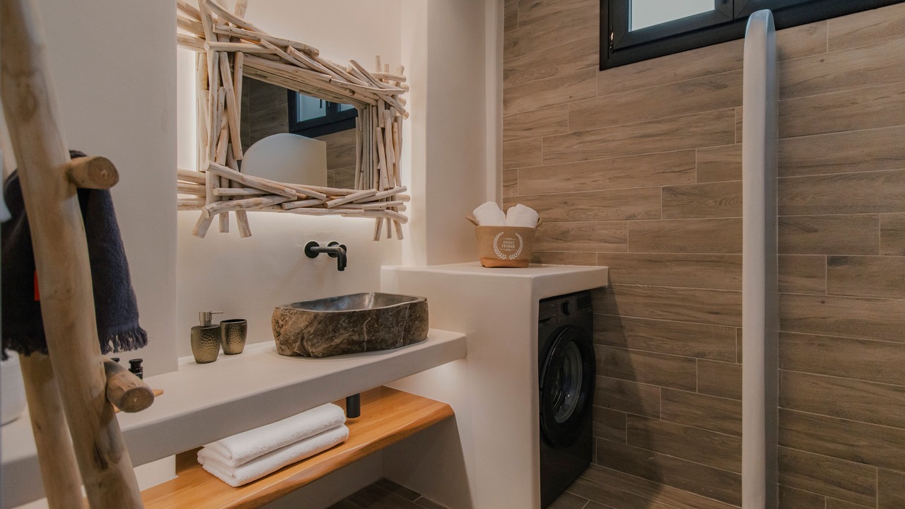 Photo of Bathroom in Naxos