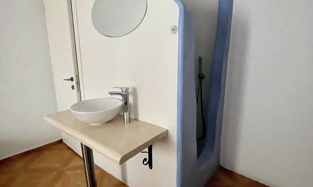 Photo of Bathroom in Glastros