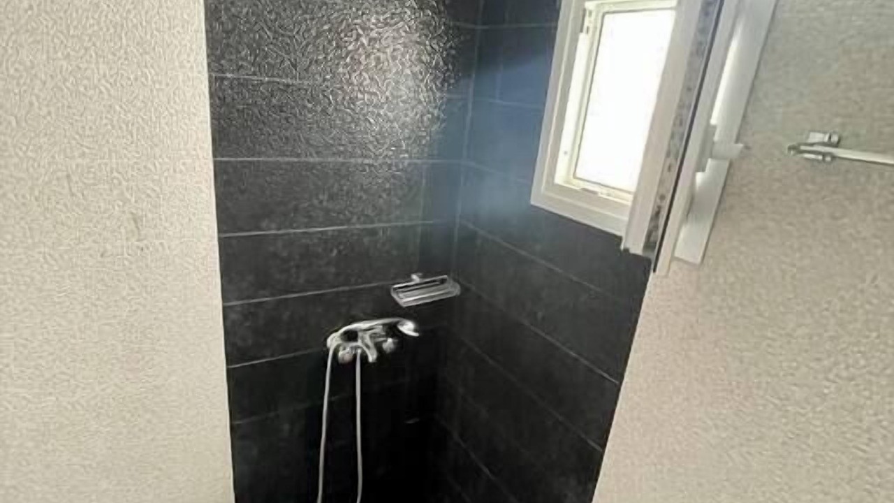 Photo of Bathroom in Glastros