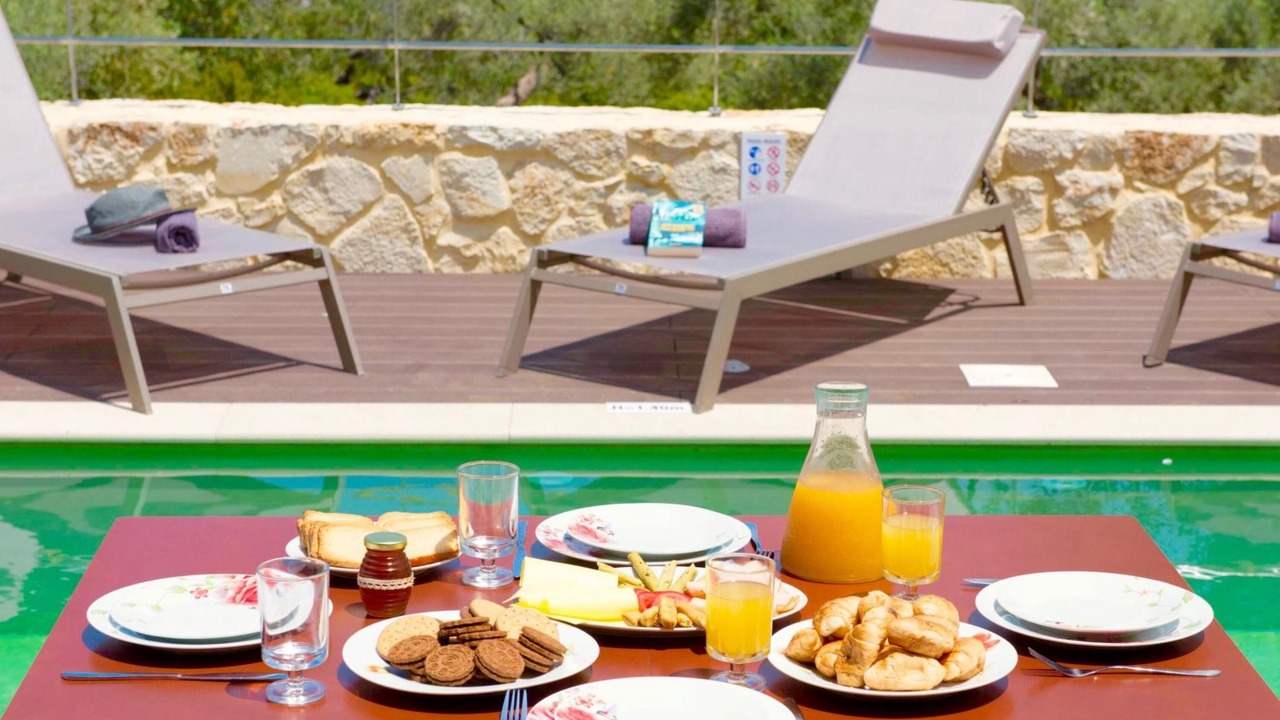 Photo of Outdoor in Gerani
