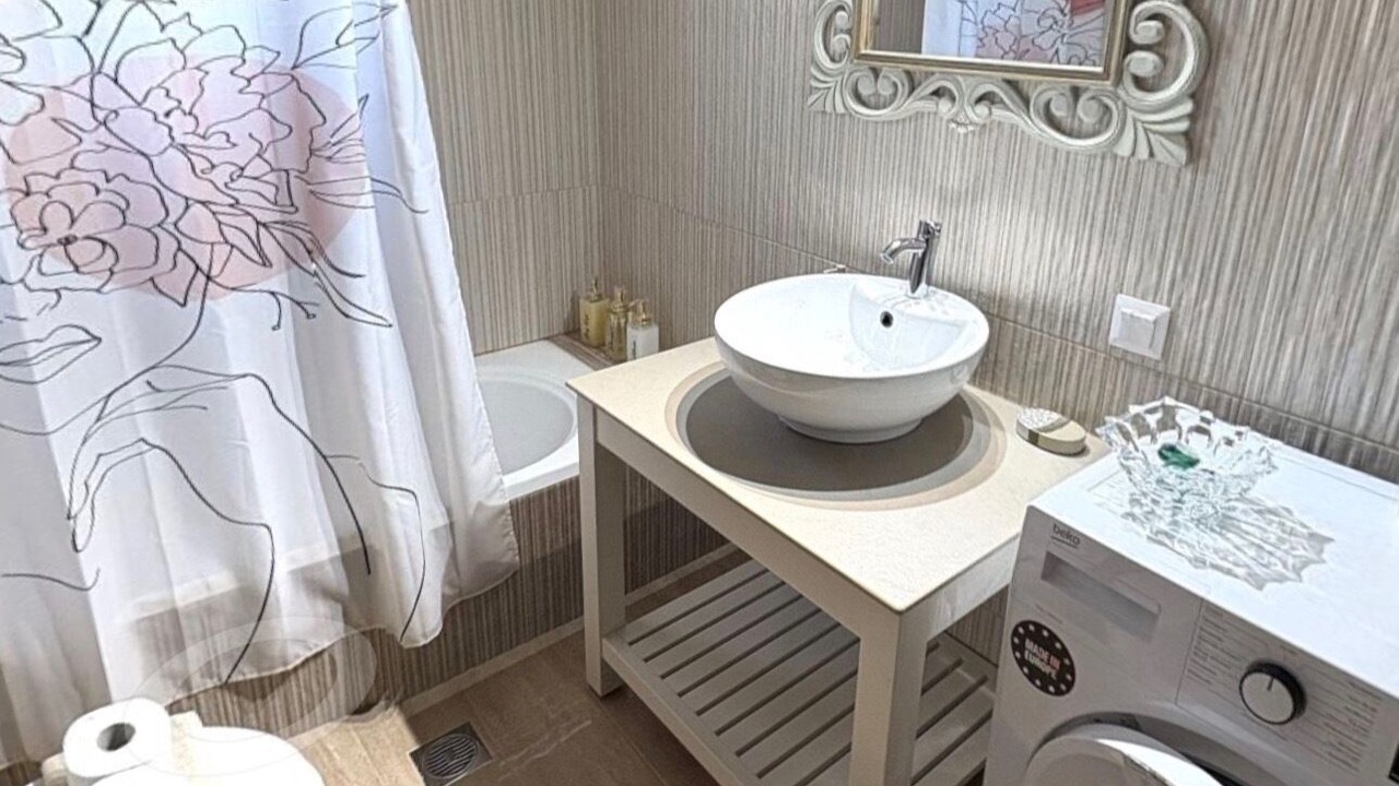 Photo of Bathroom in Nea Kria Vrisi