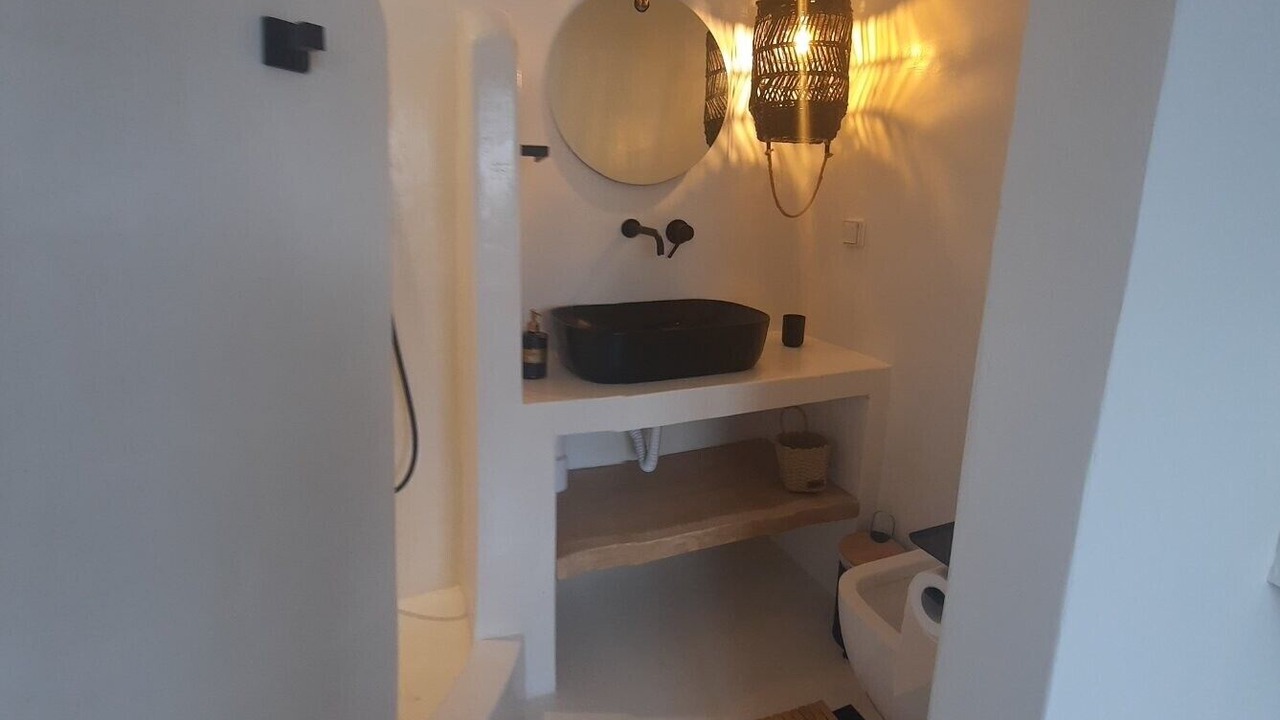 Photo of Bathroom in Batsi