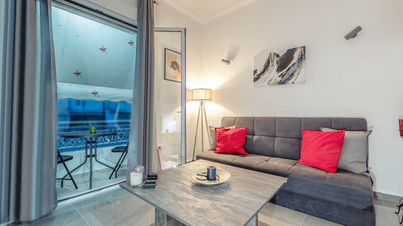 Photo of Livingroom in Filopappou