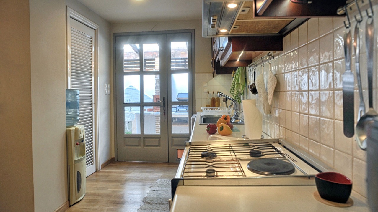 Photo of Kitchen in Saronikos