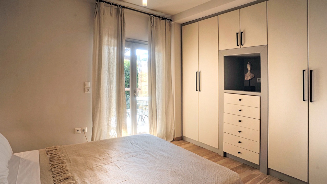Photo of Bedroom in Saronikos