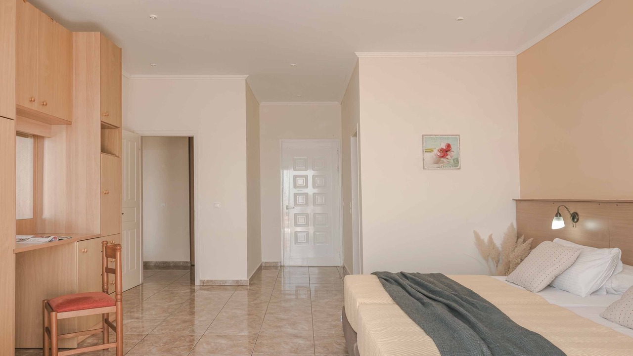 Photo of Bedroom in Skala