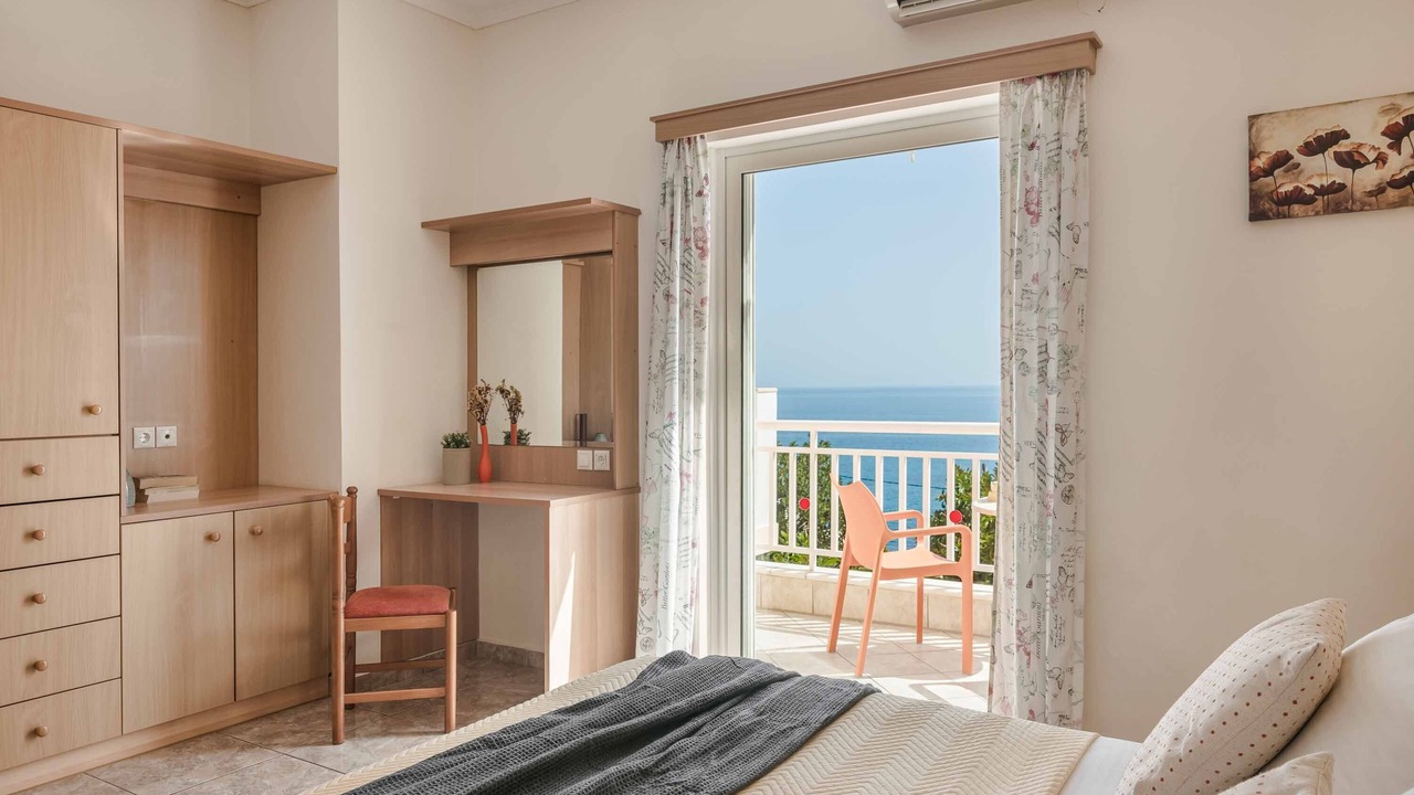 Photo of Bedroom in Skala