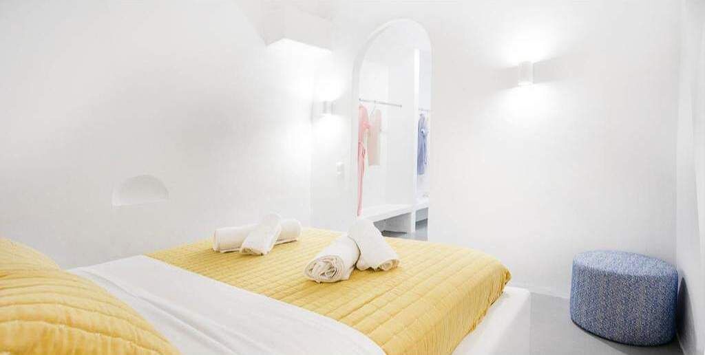 Photo of Bedroom in Fira