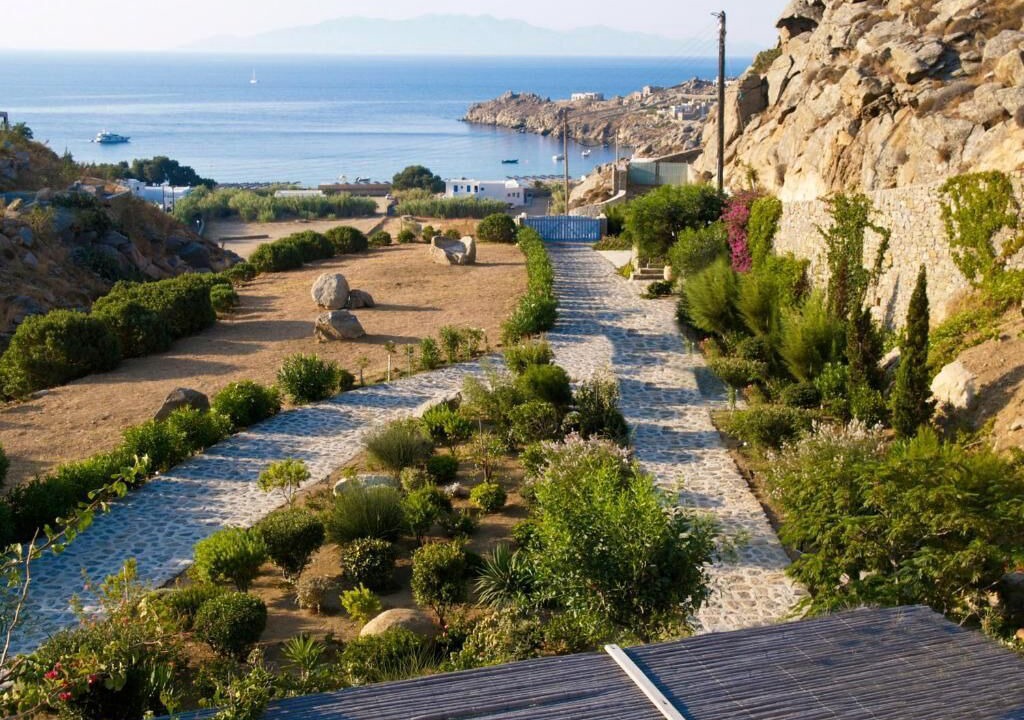 Photo of Outdoor in Plintri