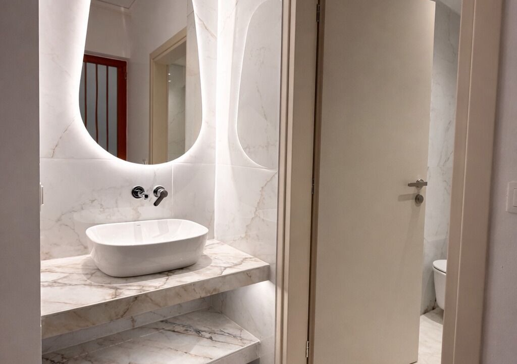 Photo of Bathroom in Tingaki