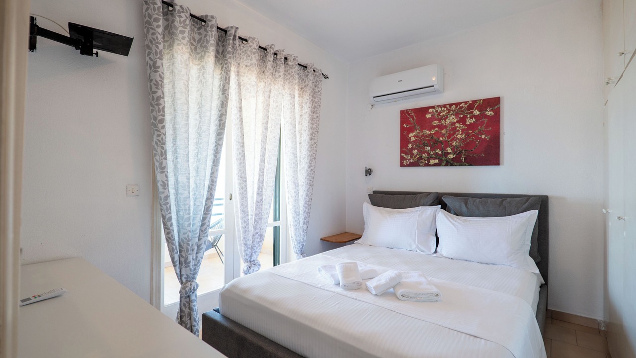 Photo of Bedroom in Glyfada