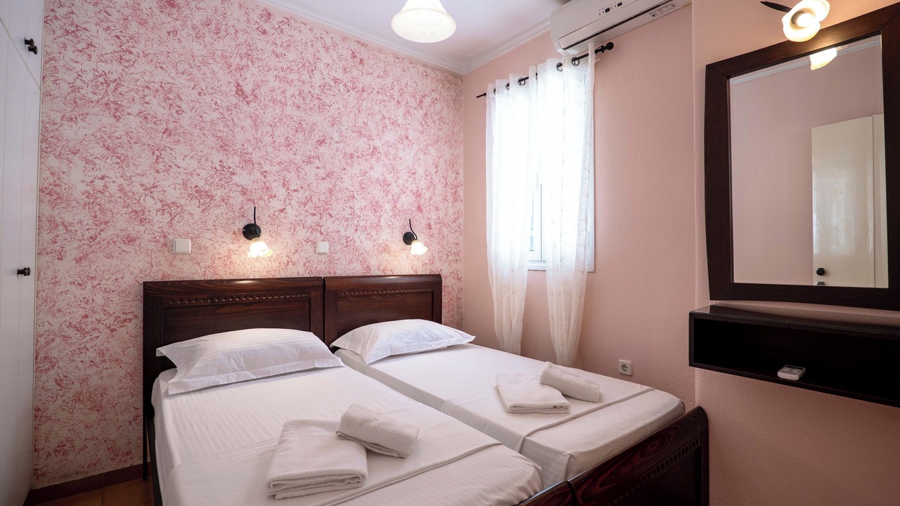Photo of Bedroom in Parelia