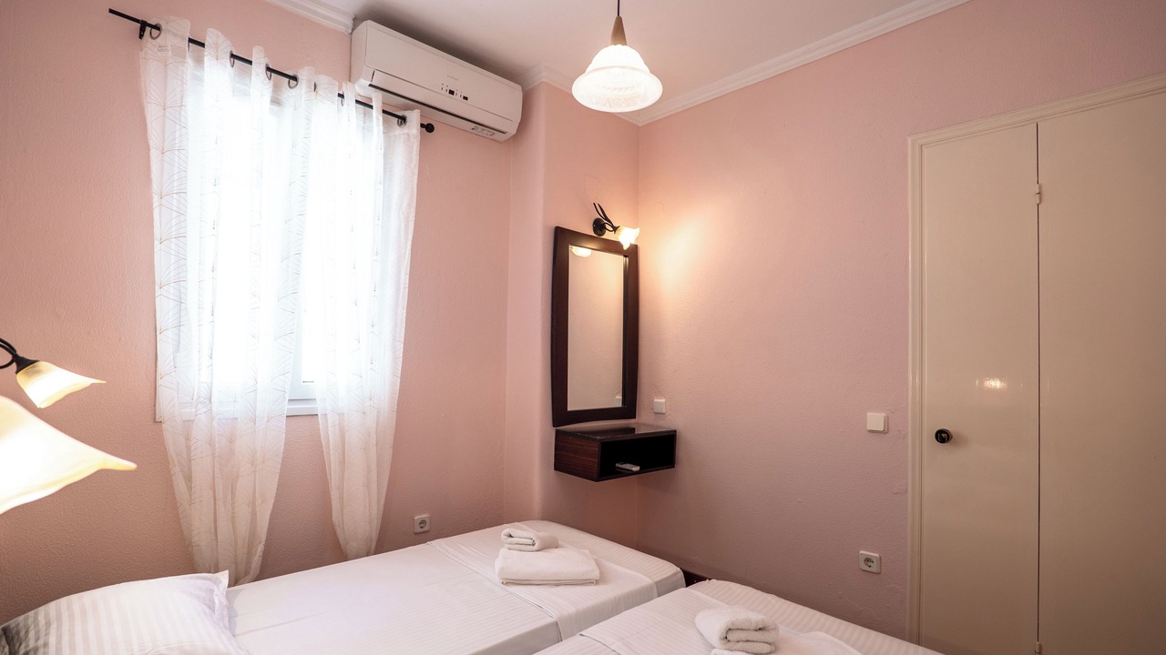 Photo of Bedroom in Parelia