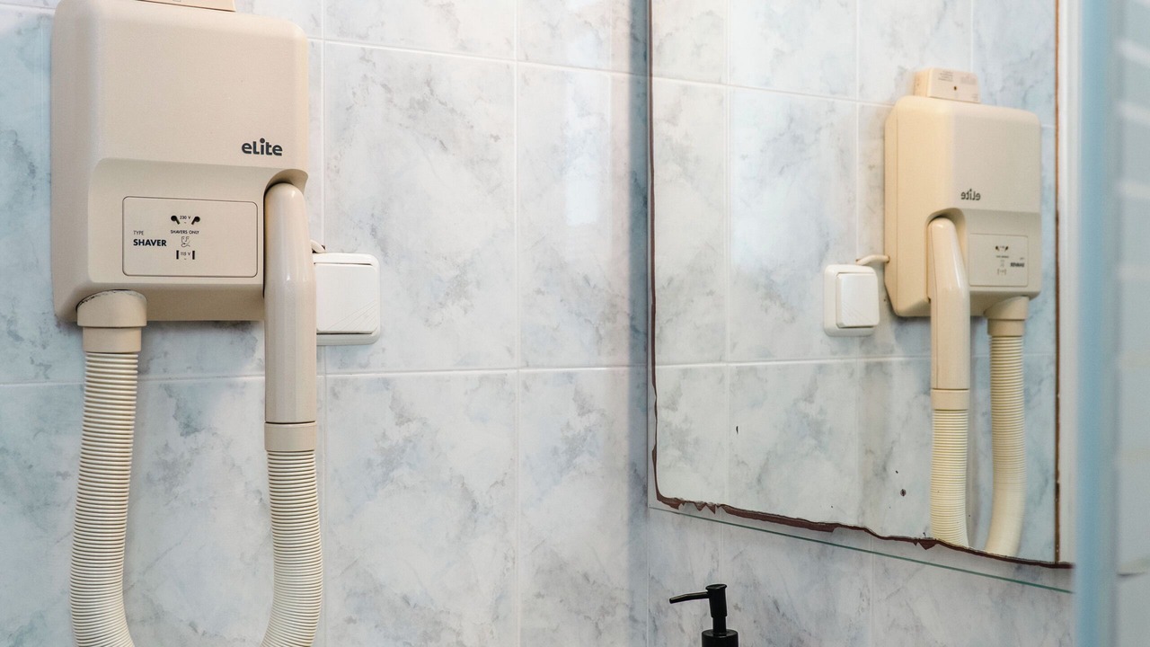 Photo of Bathroom in Parelia