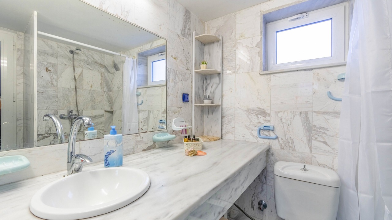 Photo of Bathroom in Gaios