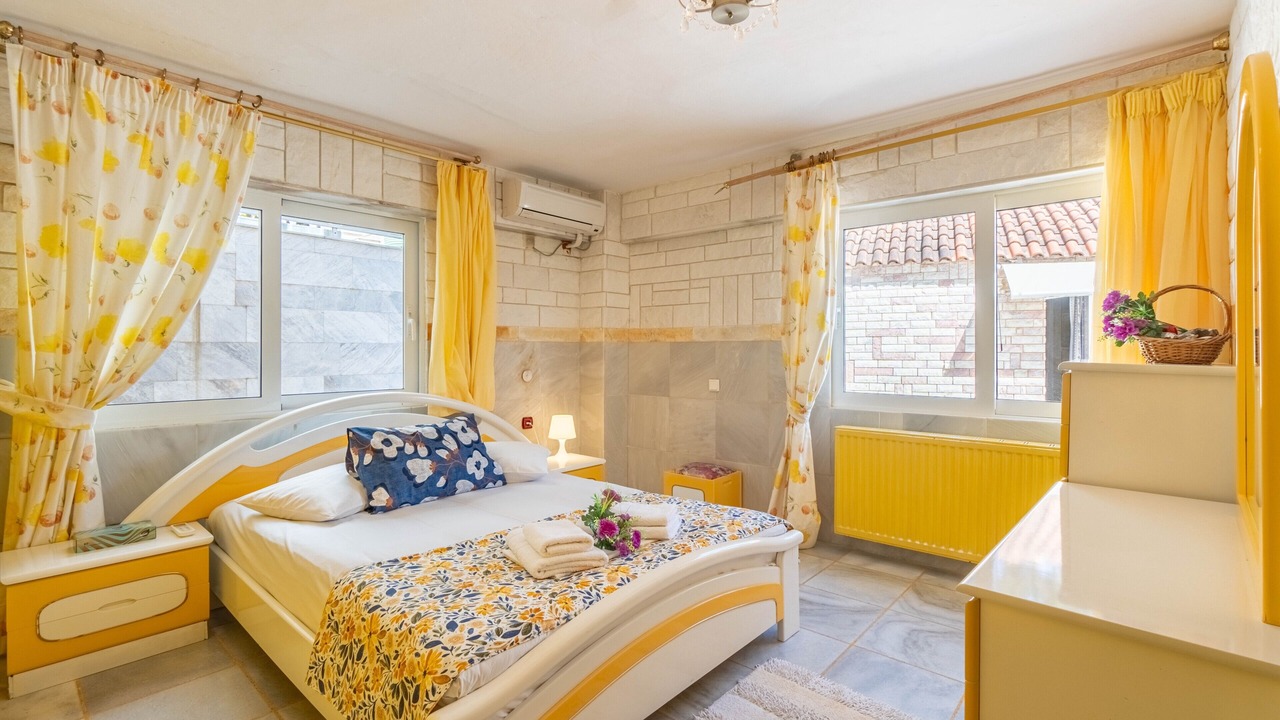 Photo of Bedroom in Gaios