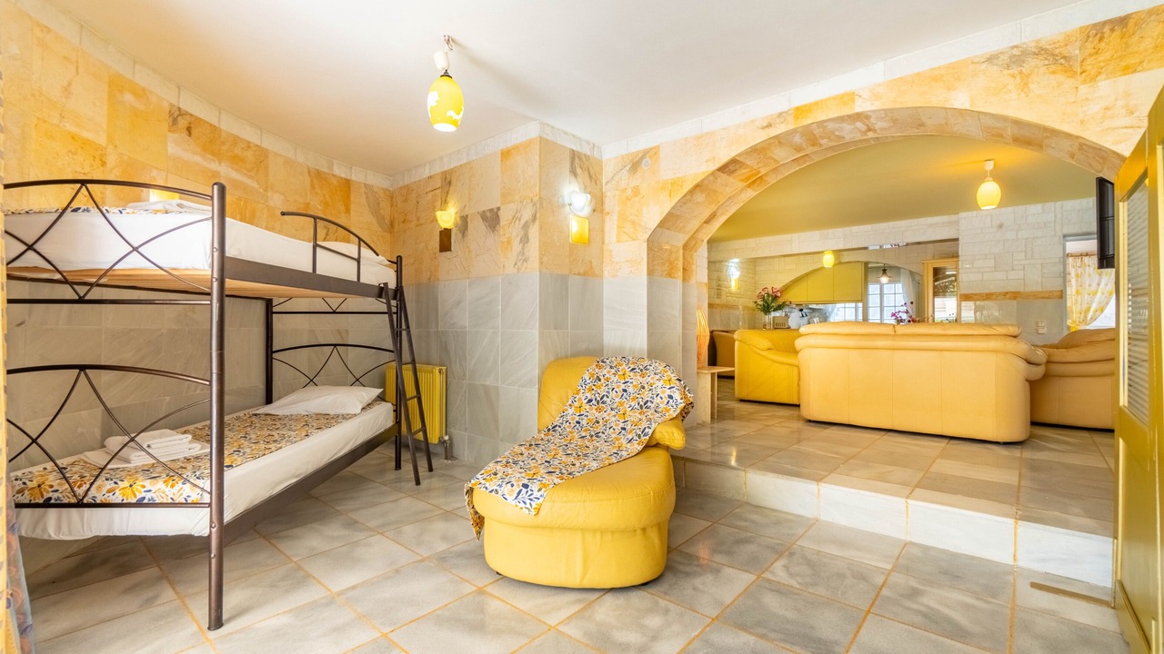 Photo of Bedroom in Gaios