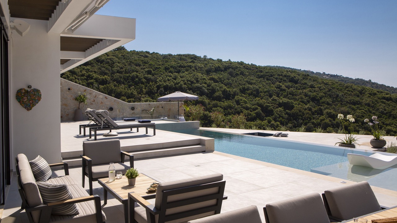 Photo of Outdoor in Evgiros