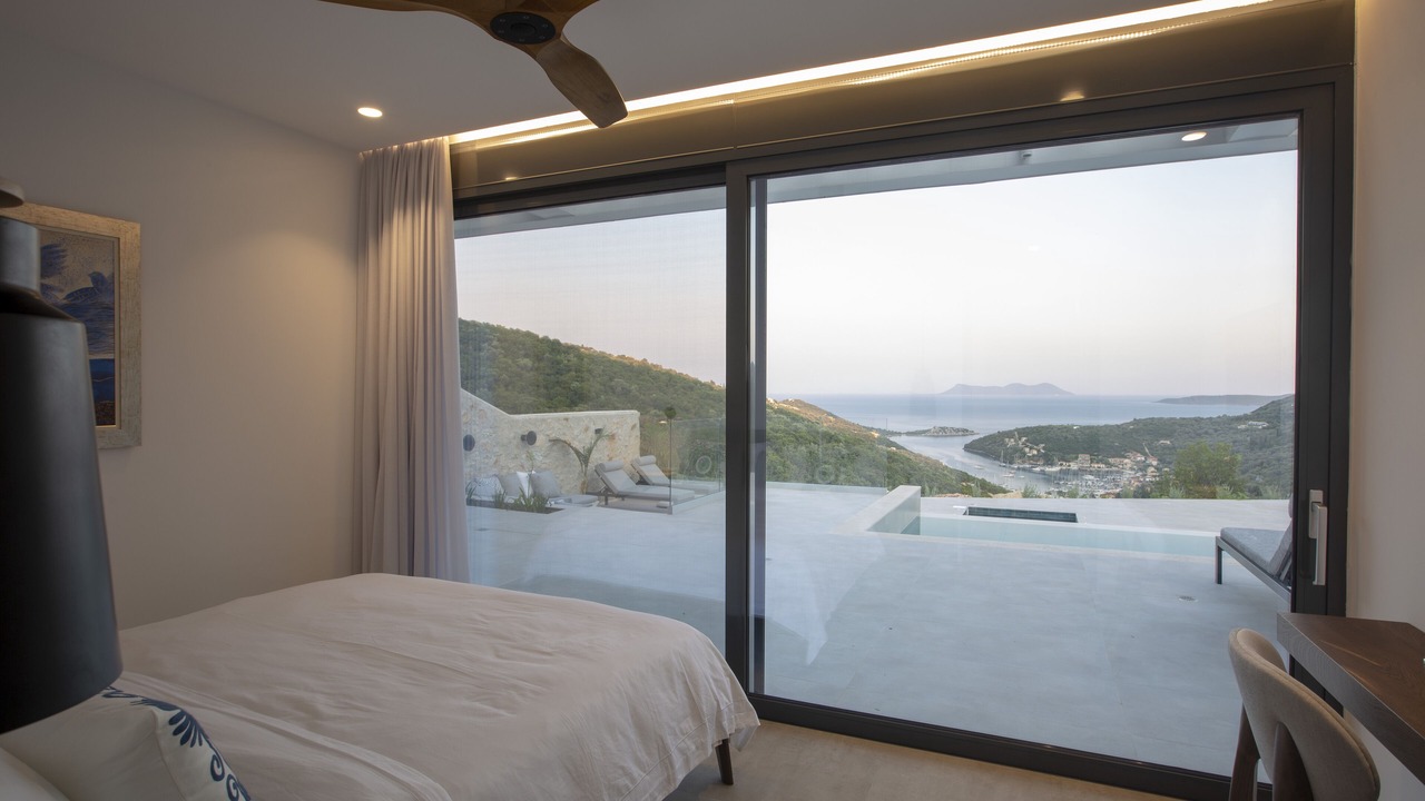 Photo of Bedroom in Evgiros