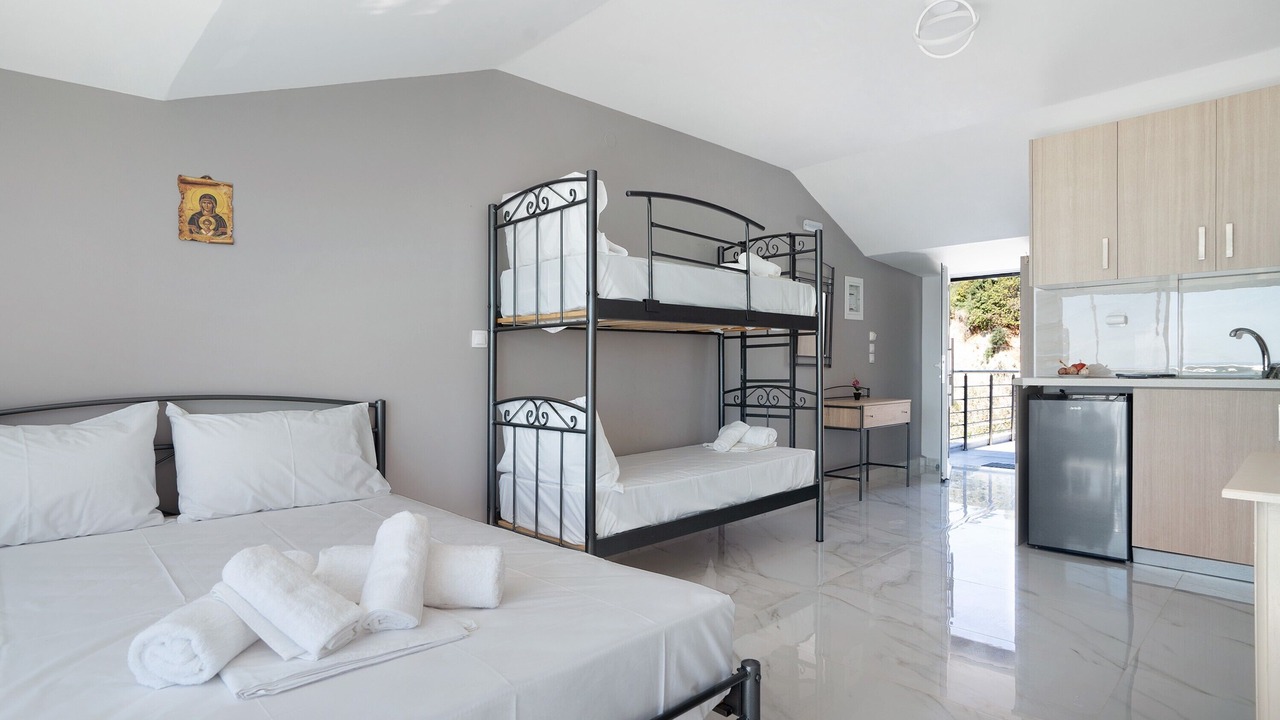 Photo of Bedroom in Pidima Kyras