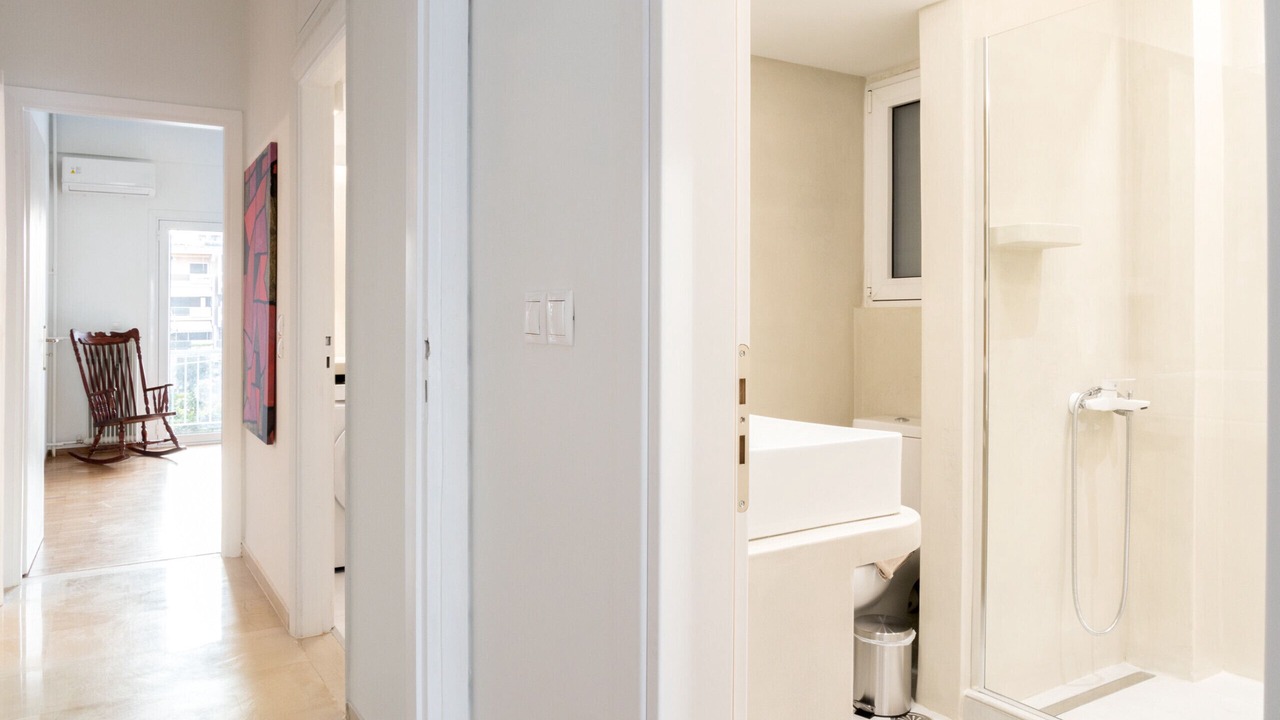 Photo of Bathroom in Glyfada