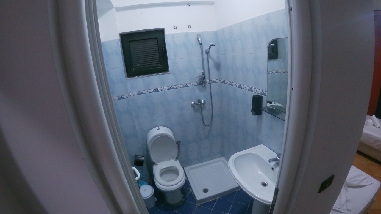 Photo of Bathroom in Qender