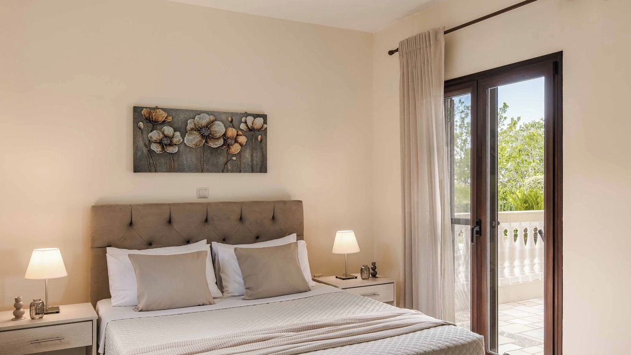 Photo of Bedroom in Skala