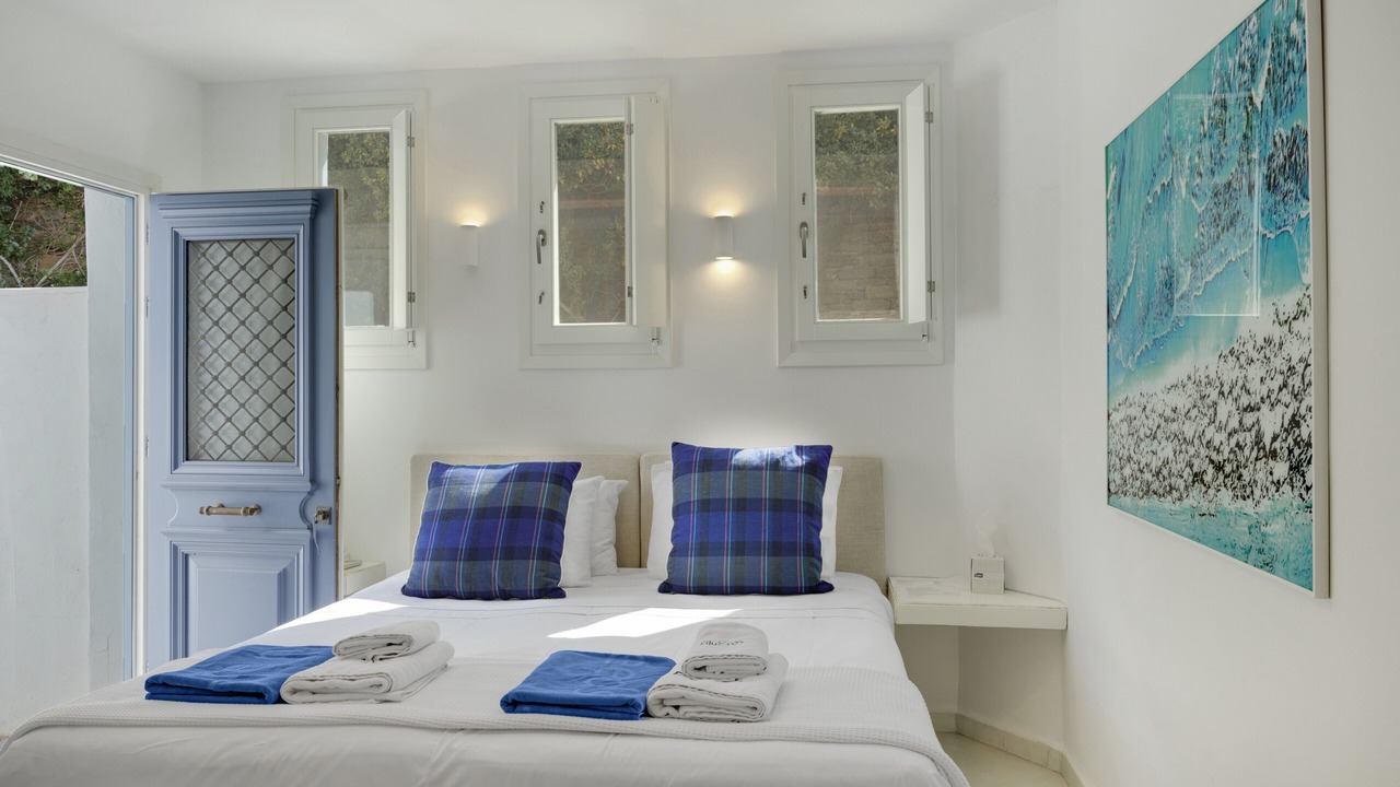 Photo of Bedroom in Syros