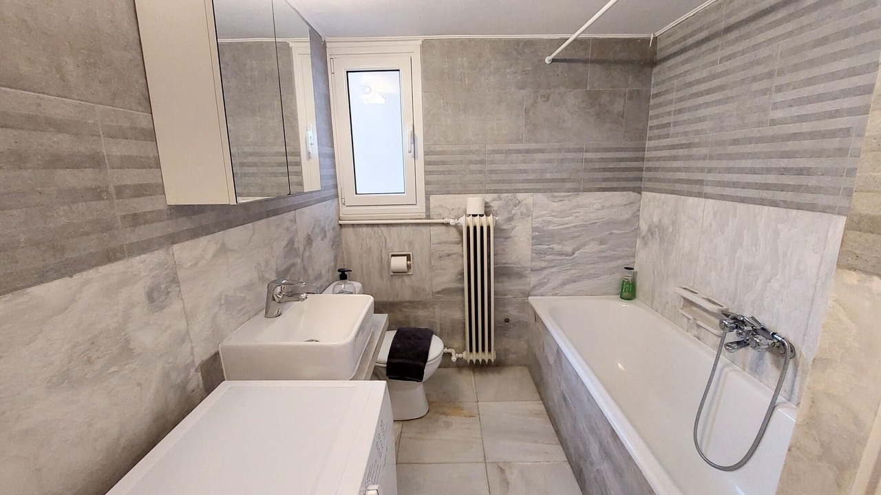 Photo of Bathroom in Plaka