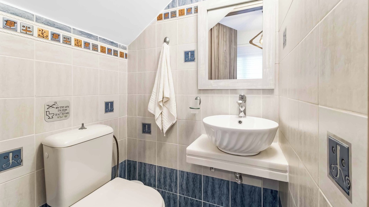 Photo of Bathroom in Pylos-Nestoras