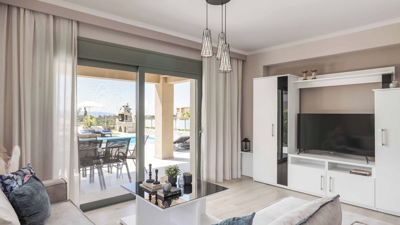 Photo of Livingroom in Karavados