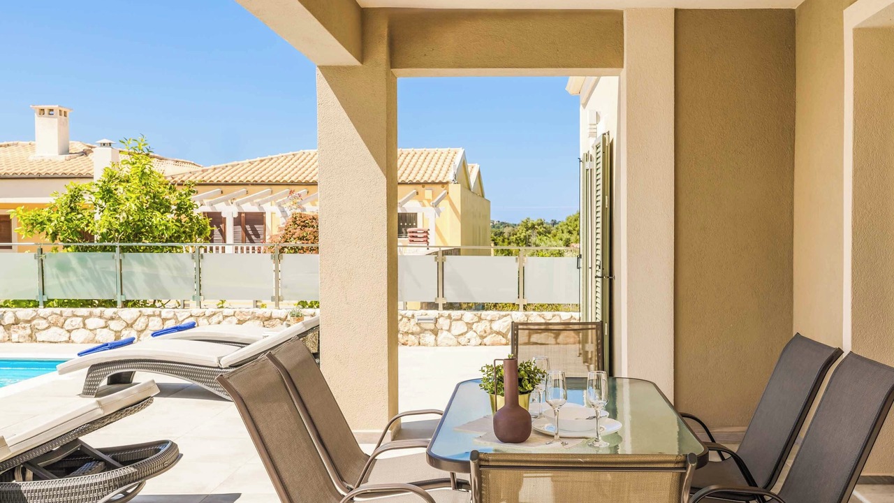 Photo of Outdoor in Karavados