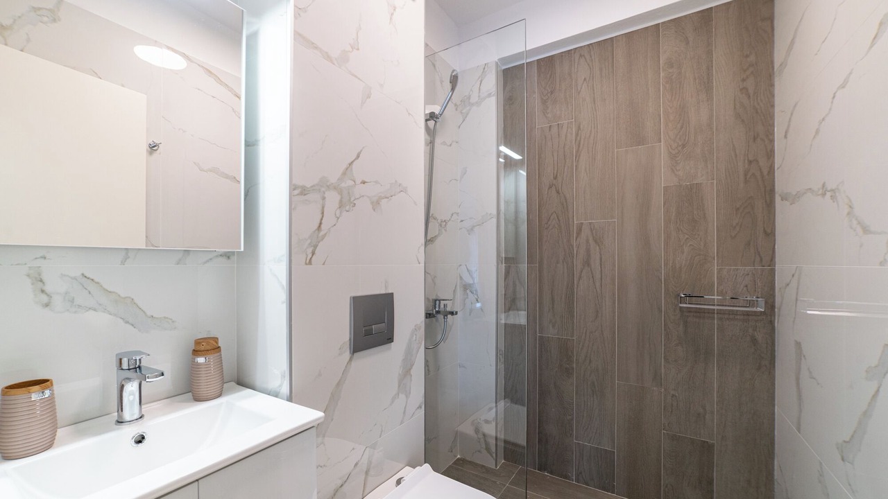 Photo of Bathroom in Ofrinion