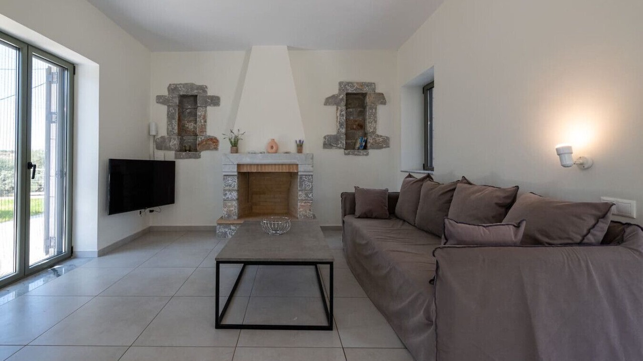Photo of Livingroom in Lefktron