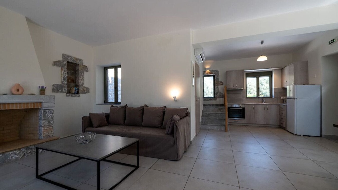 Photo of Livingroom in Lefktron