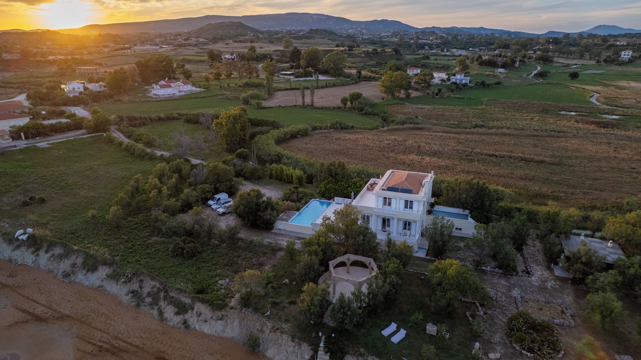 Photo of Outdoor in Paliki