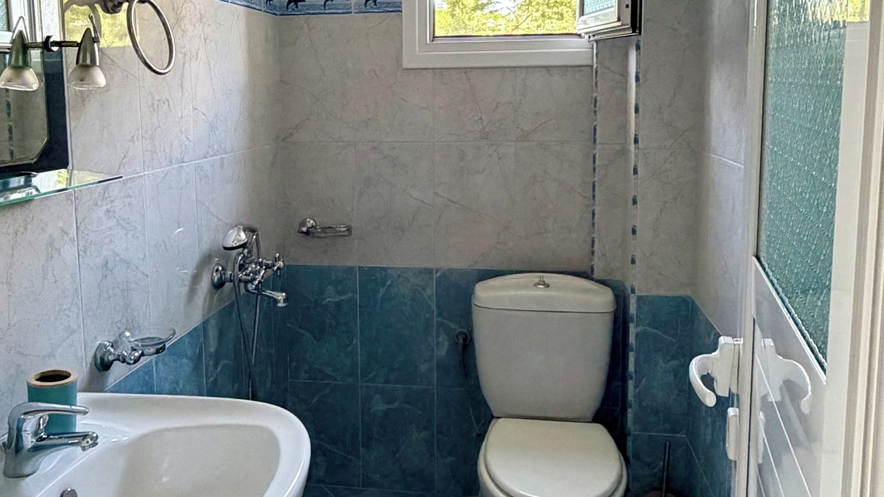 Photo of Bathroom in Ksamil