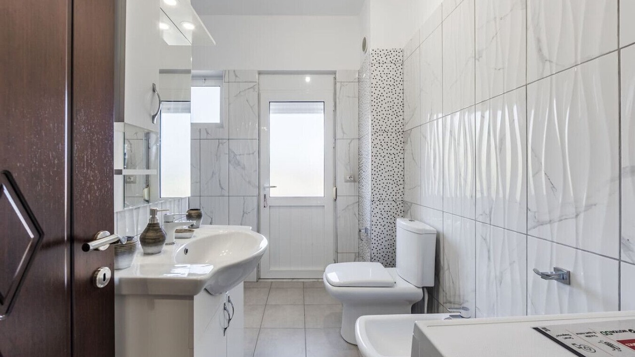 Photo of Bathroom in Lazarat