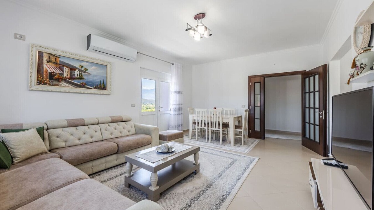 Photo of Livingroom in Lazarat