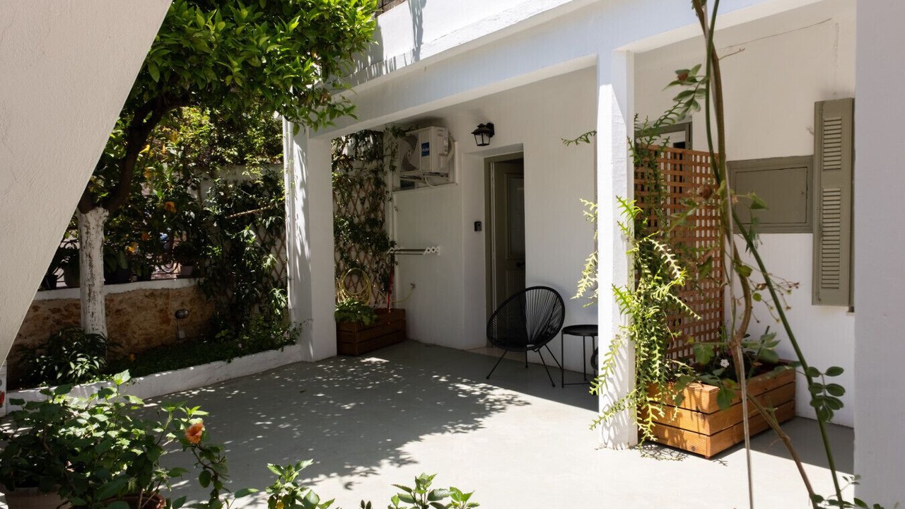 Photo of Patio Balcony in Nea Chora
