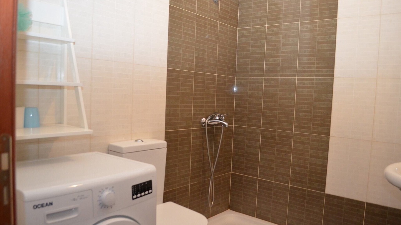 Photo of Bathroom in Qender