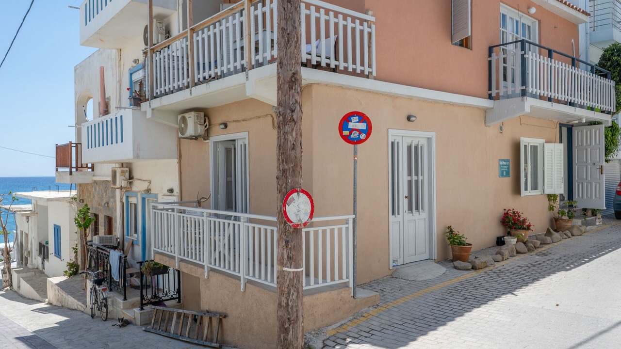 Photo of Outdoor in Mirtos