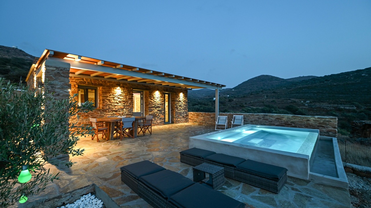 Photo of Outdoor in Exomvourgo