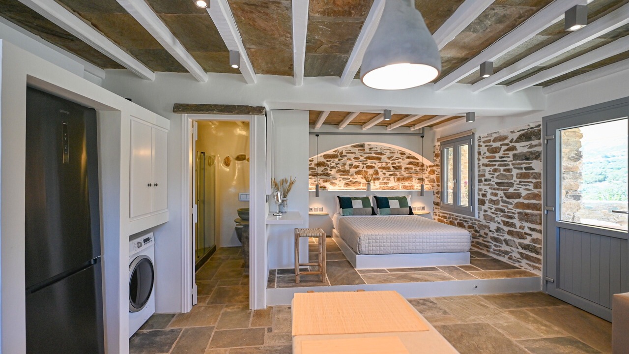 Photo of Bedroom in Exomvourgo