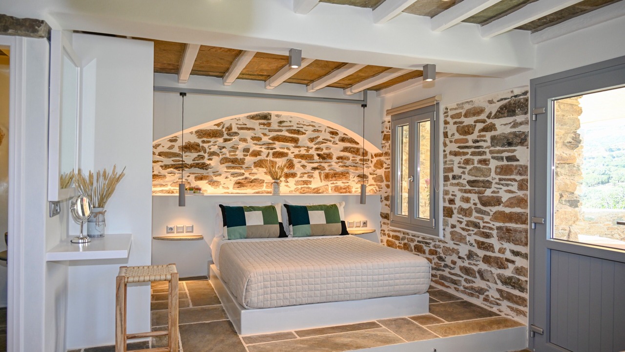 Photo of Bedroom in Exomvourgo
