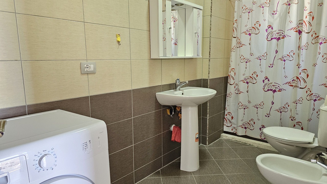 Photo of Bathroom in Orikum