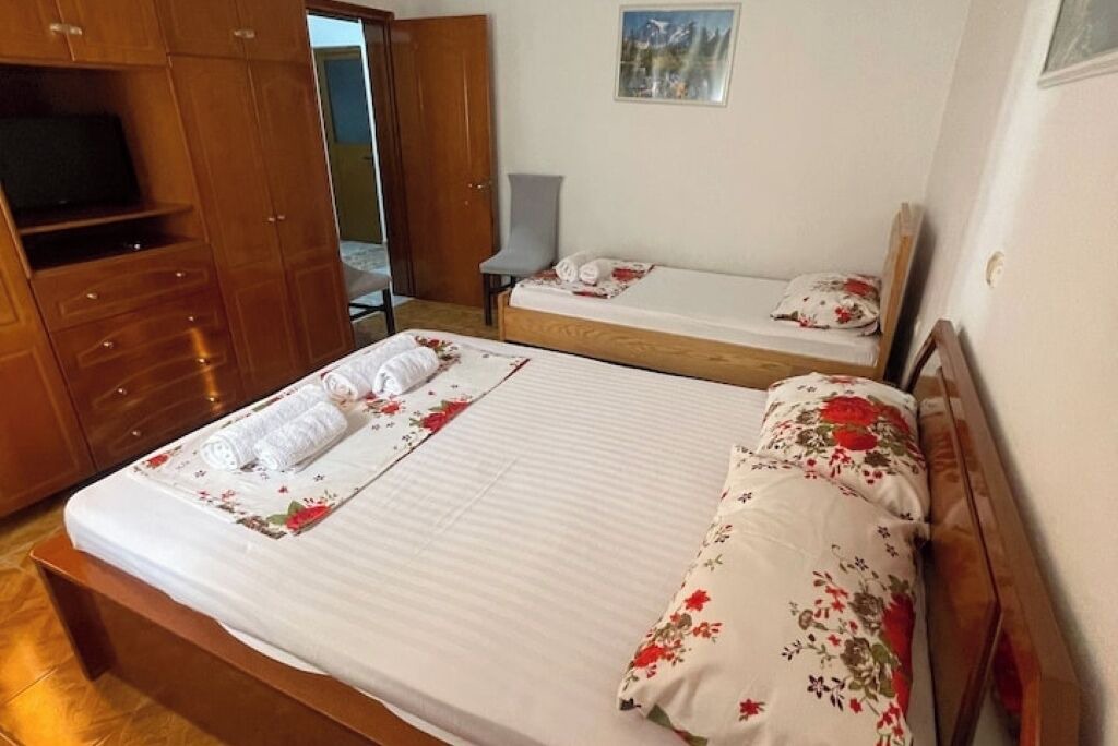 Photo of Bedroom in Ksamil